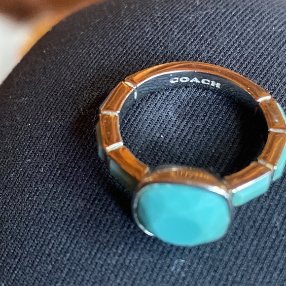 COPY - Coach ring… 🌺 - Picture 2 of 3